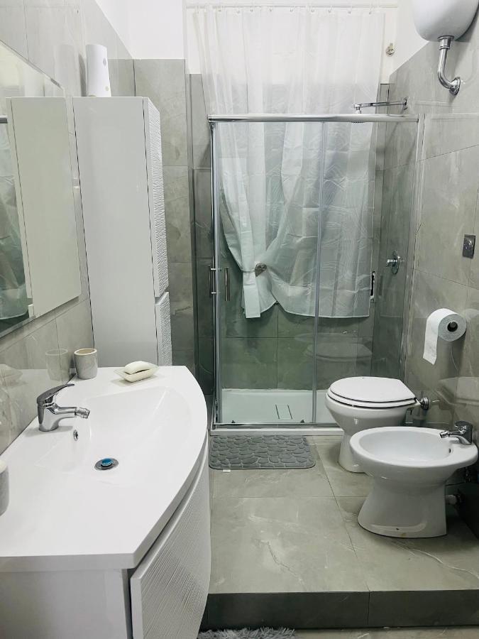 Casa Partenopea Apartment Naples Luaran gambar